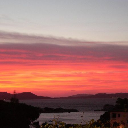 Hotel Olimpia Baja Sardinia Ngoại thất bức ảnh