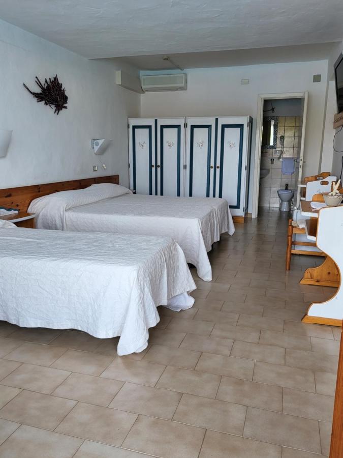Hotel Olimpia Baja Sardinia Ngoại thất bức ảnh