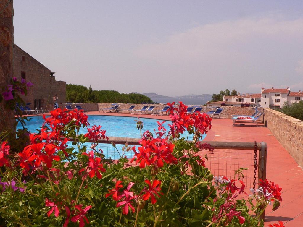 Hotel Olimpia Baja Sardinia Phòng bức ảnh
